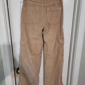 Woman's American Eagle Corduroy cargo pants. Size 000.